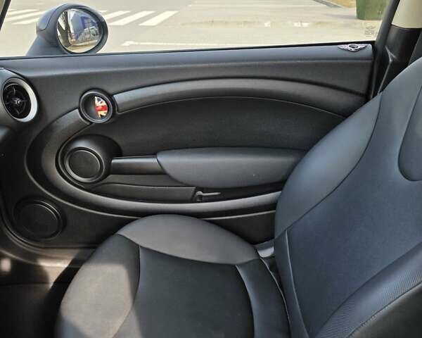 Синий Мини Hatch, объемом двигателя 1.6 л и пробегом 152 тыс. км за 6999 $, фото 20 на Automoto.ua