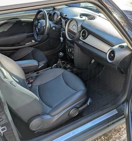 Синий Мини Hatch, объемом двигателя 1.6 л и пробегом 133 тыс. км за 9300 $, фото 27 на Automoto.ua