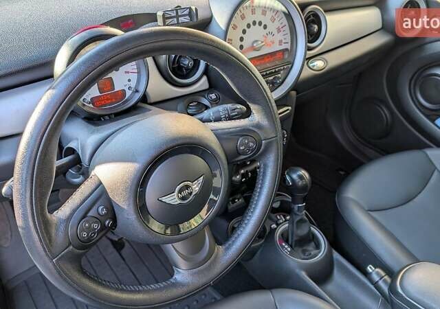 Синий Мини Hatch, объемом двигателя 1.6 л и пробегом 133 тыс. км за 9300 $, фото 20 на Automoto.ua