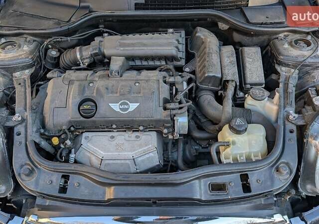 Синий Мини Hatch, объемом двигателя 1.6 л и пробегом 133 тыс. км за 9300 $, фото 14 на Automoto.ua