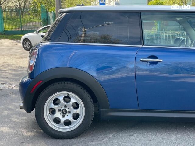 Синий Мини Hatch, объемом двигателя 1.6 л и пробегом 135 тыс. км за 8390 $, фото 5 на Automoto.ua