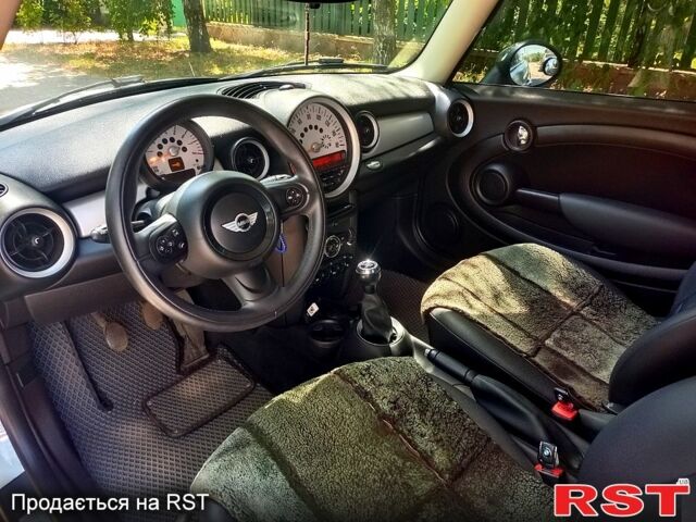 Синий Мини Hatch, объемом двигателя 1.6 л и пробегом 80 тыс. км за 7500 $, фото 7 на Automoto.ua