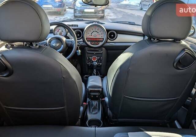 Синий Мини Hatch, объемом двигателя 1.6 л и пробегом 133 тыс. км за 9300 $, фото 29 на Automoto.ua