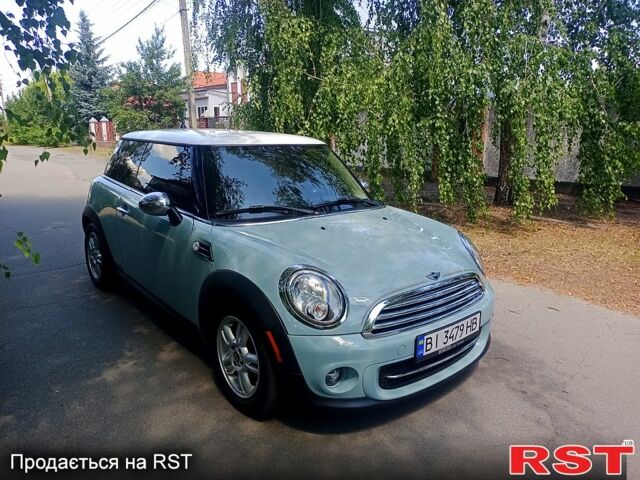 Синий Мини Hatch, объемом двигателя 1.6 л и пробегом 80 тыс. км за 7500 $, фото 1 на Automoto.ua