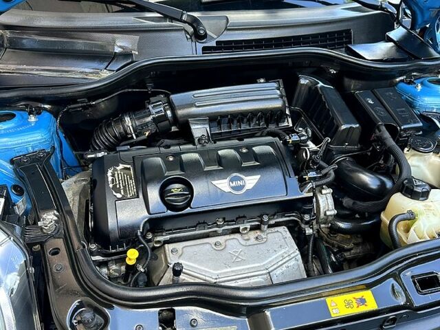 Синий Мини Hatch, объемом двигателя 1.6 л и пробегом 137 тыс. км за 8500 $, фото 9 на Automoto.ua