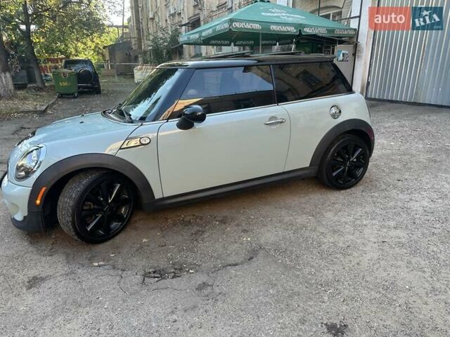 Синий Мини Hatch, объемом двигателя 1.6 л и пробегом 3 тыс. км за 9999 $, фото 19 на Automoto.ua