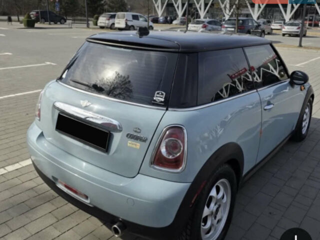 Синій Міні Hatch, об'ємом двигуна 1.6 л та пробігом 160 тис. км за 10999 $, фото 2 на Automoto.ua