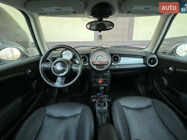 Синій Міні Hatch, об'ємом двигуна 1.6 л та пробігом 160 тис. км за 10999 $, фото 4 на Automoto.ua