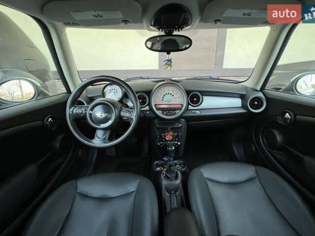 Синій Міні Hatch, об'ємом двигуна 1.6 л та пробігом 160 тис. км за 10999 $, фото 4 на Automoto.ua