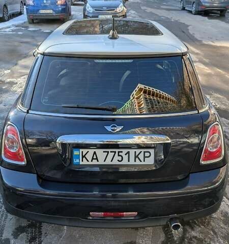 Синий Мини Hatch, объемом двигателя 1.6 л и пробегом 133 тыс. км за 9300 $, фото 4 на Automoto.ua