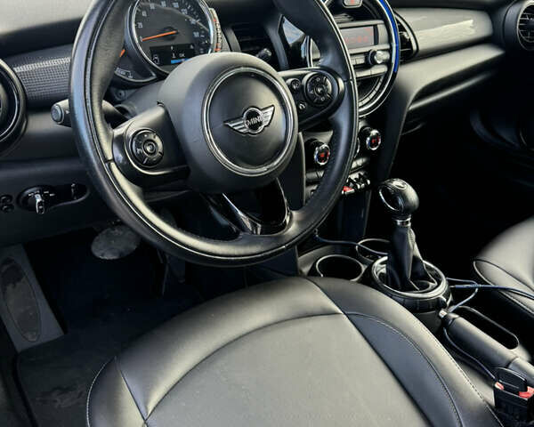 Синий Мини Hatch, объемом двигателя 1.5 л и пробегом 75 тыс. км за 12000 $, фото 11 на Automoto.ua