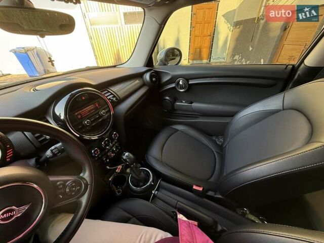 Синий Мини Hatch, объемом двигателя 1.5 л и пробегом 52 тыс. км за 10500 $, фото 13 на Automoto.ua