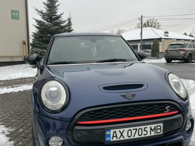 Синій Міні Hatch, об'ємом двигуна 2 л та пробігом 264 тис. км за 13000 $, фото 1 на Automoto.ua