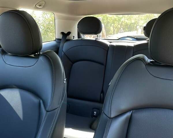 Синий Мини Hatch, объемом двигателя 2 л и пробегом 63 тыс. км за 15399 $, фото 6 на Automoto.ua