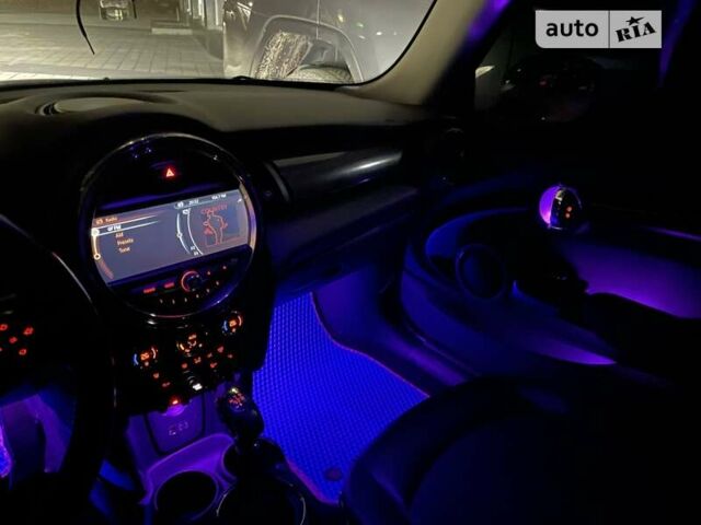 Синий Мини Hatch, объемом двигателя 1.5 л и пробегом 95 тыс. км за 10600 $, фото 44 на Automoto.ua