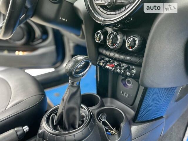 Синий Мини Hatch, объемом двигателя 1.5 л и пробегом 95 тыс. км за 10600 $, фото 38 на Automoto.ua