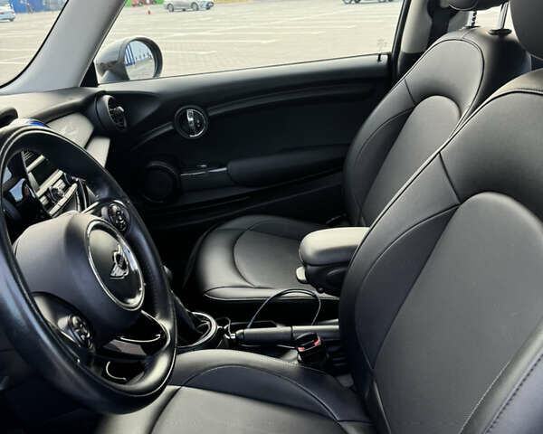 Синий Мини Hatch, объемом двигателя 1.5 л и пробегом 75 тыс. км за 12000 $, фото 12 на Automoto.ua