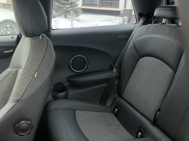 Синій Міні Hatch, об'ємом двигуна 2 л та пробігом 264 тис. км за 13000 $, фото 19 на Automoto.ua