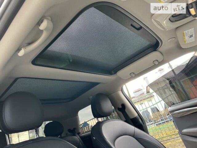 Синий Мини Hatch, объемом двигателя 1.5 л и пробегом 95 тыс. км за 10600 $, фото 35 на Automoto.ua