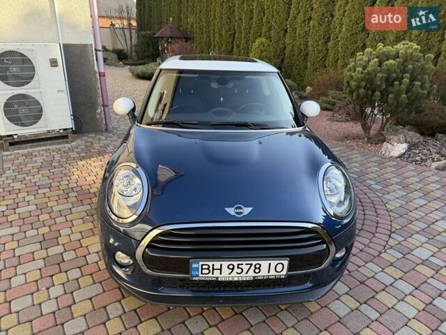Синий Мини Hatch, объемом двигателя 1.5 л и пробегом 52 тыс. км за 10500 $, фото 1 на Automoto.ua