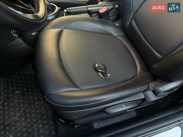 Синий Мини Hatch, объемом двигателя 1.5 л и пробегом 52 тыс. км за 10500 $, фото 31 на Automoto.ua