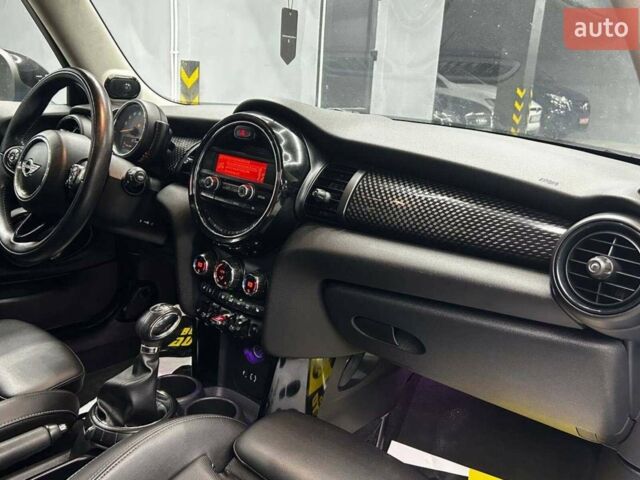 Синий Мини Hatch, объемом двигателя 2 л и пробегом 70 тыс. км за 15300 $, фото 15 на Automoto.ua