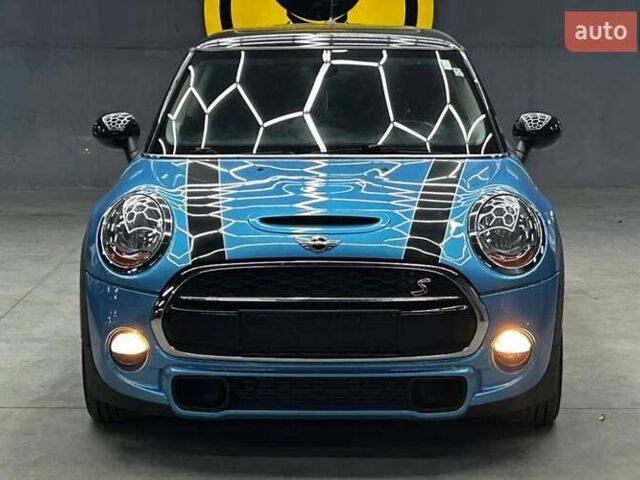 Синий Мини Hatch, объемом двигателя 2 л и пробегом 70 тыс. км за 15300 $, фото 1 на Automoto.ua