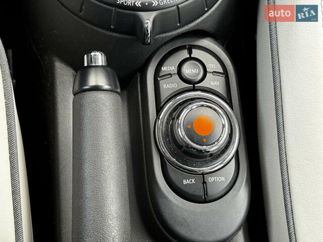 Синий Мини Hatch, объемом двигателя 1.5 л и пробегом 121 тыс. км за 12700 $, фото 44 на Automoto.ua
