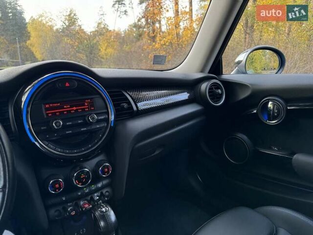 Синій Міні Hatch, об'ємом двигуна 2 л та пробігом 136 тис. км за 11800 $, фото 21 на Automoto.ua