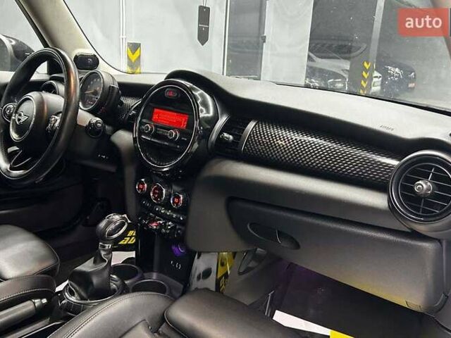 Синій Міні Hatch, об'ємом двигуна 2 л та пробігом 70 тис. км за 15300 $, фото 15 на Automoto.ua