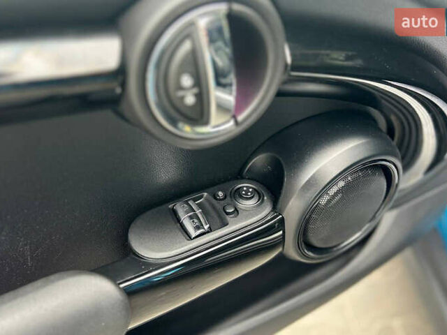 Синій Міні Hatch, об'ємом двигуна 2 л та пробігом 70 тис. км за 15300 $, фото 10 на Automoto.ua