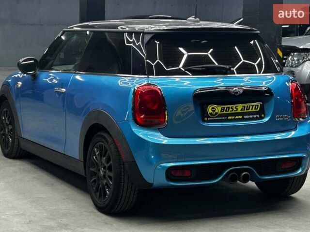 Синий Мини Hatch, объемом двигателя 2 л и пробегом 70 тыс. км за 15300 $, фото 3 на Automoto.ua