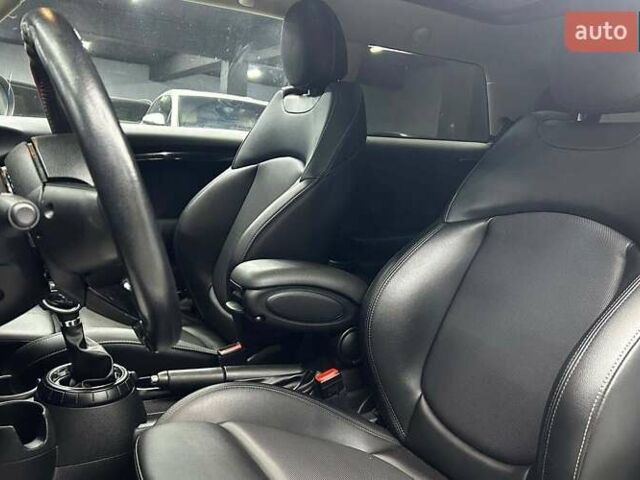 Синий Мини Hatch, объемом двигателя 2 л и пробегом 70 тыс. км за 15300 $, фото 9 на Automoto.ua