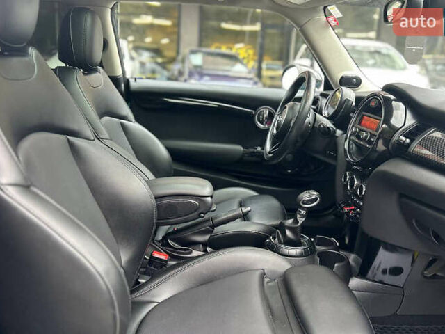 Синій Міні Hatch, об'ємом двигуна 2 л та пробігом 70 тис. км за 15300 $, фото 19 на Automoto.ua