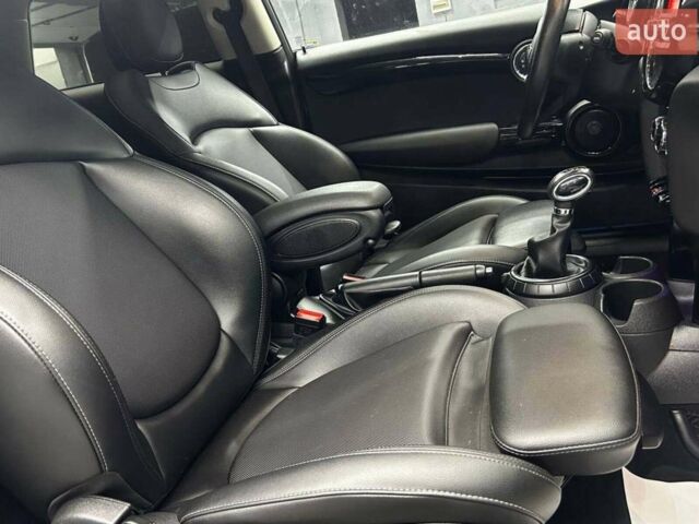 Синий Мини Hatch, объемом двигателя 2 л и пробегом 70 тыс. км за 15300 $, фото 16 на Automoto.ua