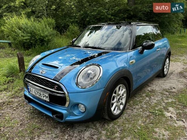 Синий Мини Hatch, объемом двигателя 2 л и пробегом 136 тыс. км за 12300 $, фото 1 на Automoto.ua