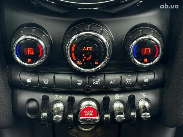 Синій Міні Hatch, об'ємом двигуна 1.5 л та пробігом 220 тис. км за 10290 $, фото 31 на Automoto.ua