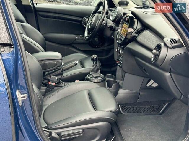 Синий Мини Hatch, объемом двигателя 1.5 л и пробегом 220 тыс. км за 9790 $, фото 21 на Automoto.ua