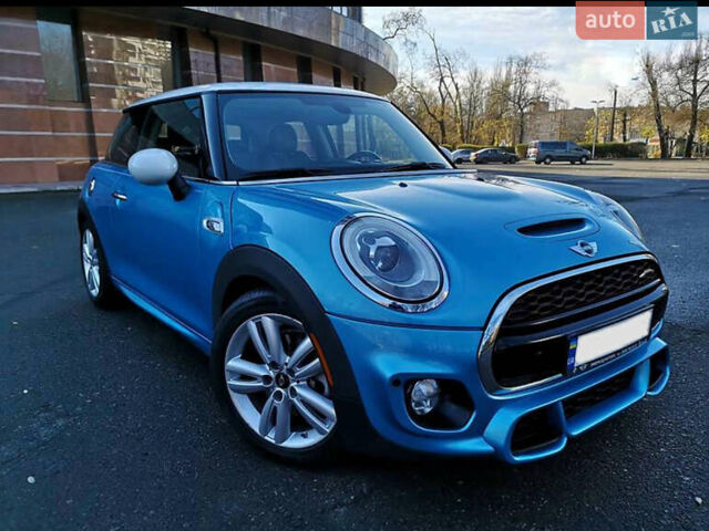 Синий Мини Hatch, объемом двигателя 2 л и пробегом 120 тыс. км за 12200 $, фото 1 на Automoto.ua