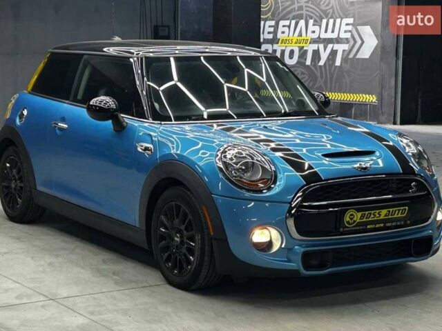 Синий Мини Hatch, объемом двигателя 2 л и пробегом 70 тыс. км за 15300 $, фото 1 на Automoto.ua