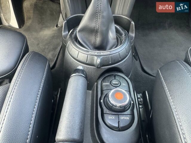 Синий Мини Hatch, объемом двигателя 1.5 л и пробегом 117 тыс. км за 12550 $, фото 41 на Automoto.ua