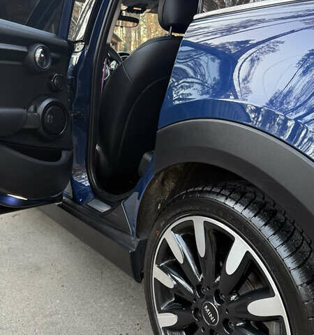 Синій Міні Hatch, об'ємом двигуна 1.5 л та пробігом 87 тис. км за 14400 $, фото 13 на Automoto.ua