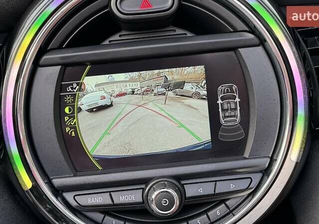 Синий Мини Hatch, объемом двигателя 1.5 л и пробегом 38 тыс. км за 16900 $, фото 37 на Automoto.ua