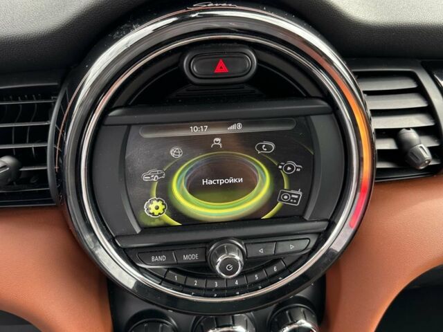 Синій Міні Hatch, об'ємом двигуна 1.5 л та пробігом 49 тис. км за 17498 $, фото 12 на Automoto.ua