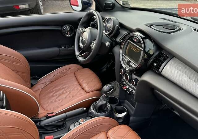 Синий Мини Hatch, объемом двигателя 1.5 л и пробегом 38 тыс. км за 16900 $, фото 25 на Automoto.ua