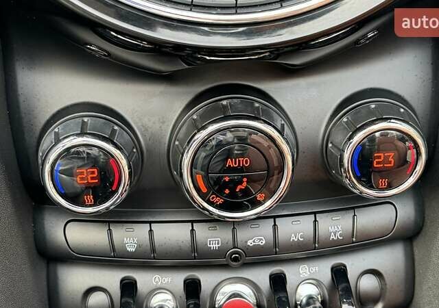 Синий Мини Hatch, объемом двигателя 1.5 л и пробегом 38 тыс. км за 16900 $, фото 35 на Automoto.ua