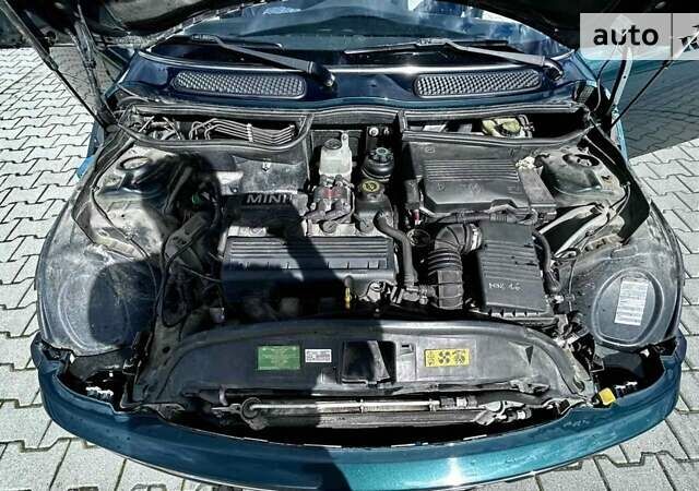 Зелений Міні Hatch, об'ємом двигуна 1.6 л та пробігом 225 тис. км за 5800 $, фото 13 на Automoto.ua