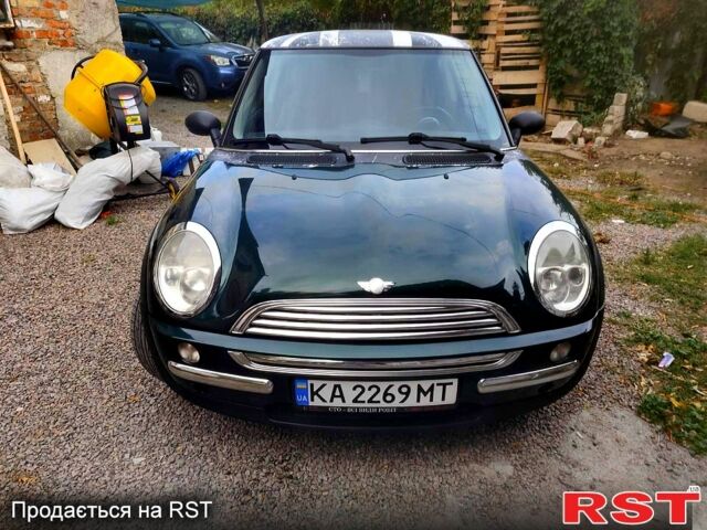 Зелений Міні Hatch, об'ємом двигуна 1.6 л та пробігом 243 тис. км за 5200 $, фото 6 на Automoto.ua