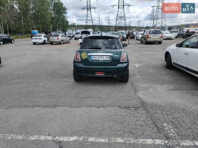 Зеленый Мини Hatch, объемом двигателя 1.56 л и пробегом 265 тыс. км за 6100 $, фото 5 на Automoto.ua