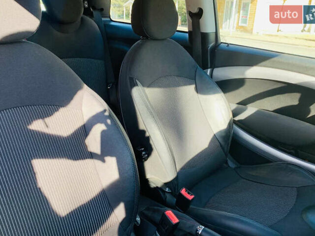 Зеленый Мини Hatch, объемом двигателя 1.6 л и пробегом 135 тыс. км за 7700 $, фото 3 на Automoto.ua